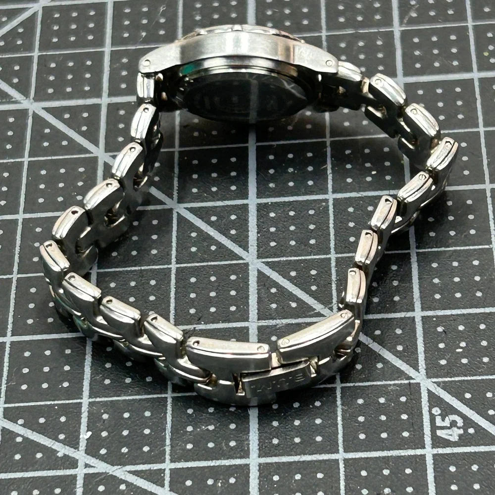 B.U.M. Equipment Mens Blue Sunburst‎ Dial Watch Silver Link Band BUM67363W 25mm